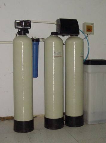 一閥三罐軟化水設備