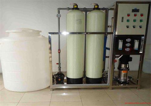 現(xiàn)代純凈水設(shè)備