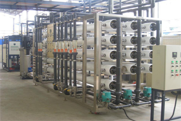 全自動大型純水設備
