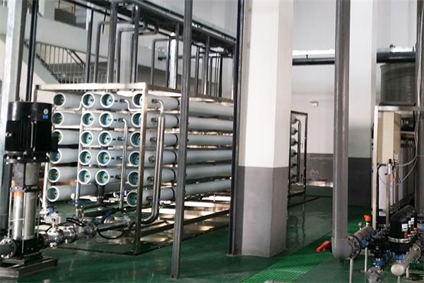 無錫反滲透水處理成套設(shè)備