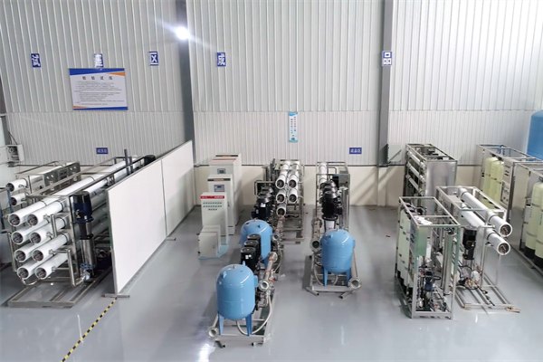 大型工業(yè)純水水處理設(shè)備廠家