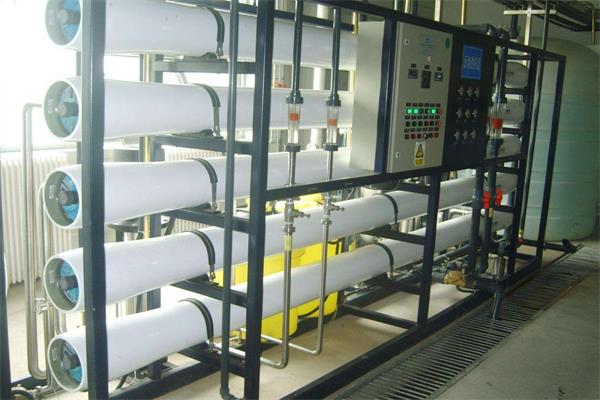 上?；瘖y品生產用反滲透水處理成套設備