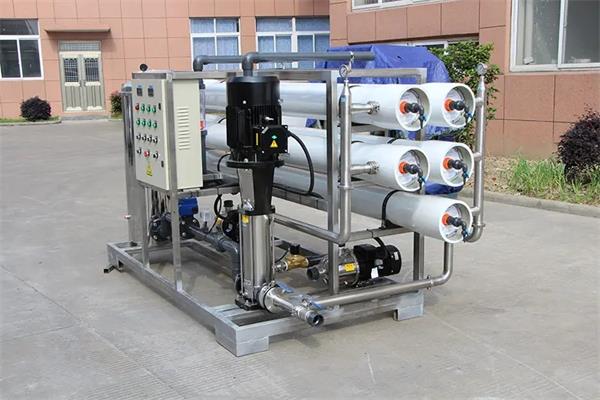 純化水制水機(jī)設(shè)備生產(chǎn)廠家