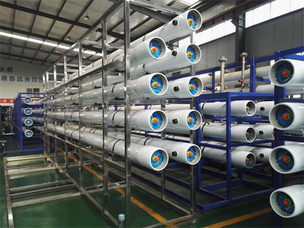 低壓鍋爐爐水發(fā)黃色是什么原因