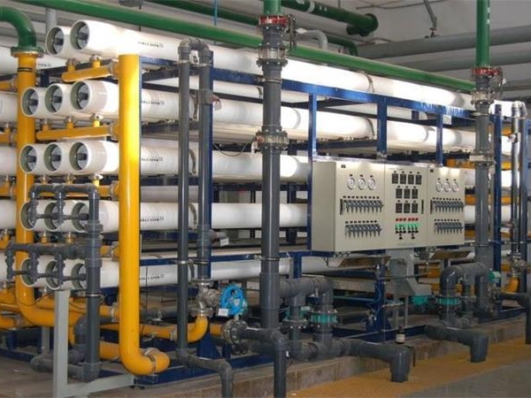 大型反滲透水處理設(shè)備選購(gòu)秘籍 大型反滲透水處理設(shè)備選購(gòu)秘籍