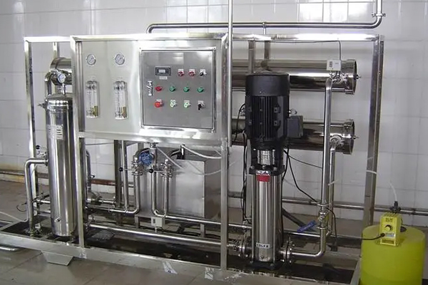 君浩環(huán)保:工業(yè)純水設(shè)備廠家排名的明智選擇 君浩環(huán)保:工業(yè)純水設(shè)備廠家排名的明智選擇