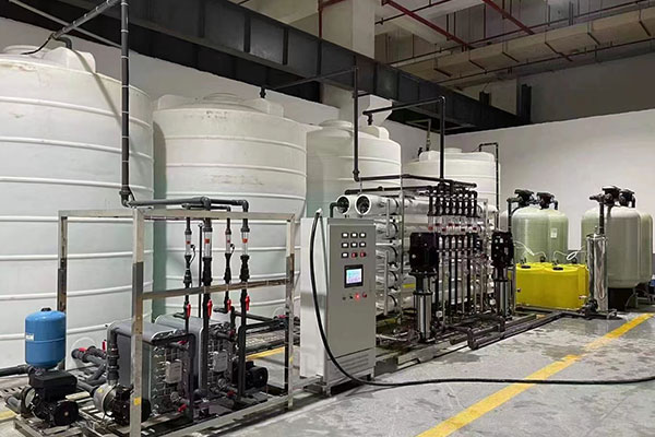 反滲透水處理設(shè)備價格大概多少 反滲透水處理設(shè)備價格大概多少