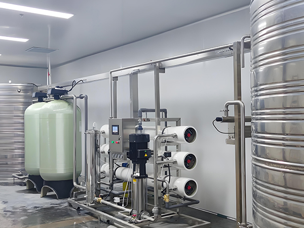 鍋爐軟化水反滲透設(shè)備，工業(yè)用水的得力助手