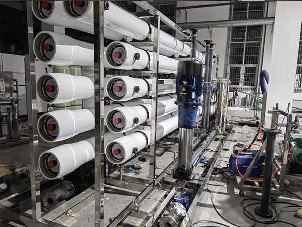 江蘇反滲透純水設備生產廠家,憑啥脫穎而出? 江蘇反滲透純水設備生產廠家,憑啥脫穎而出?