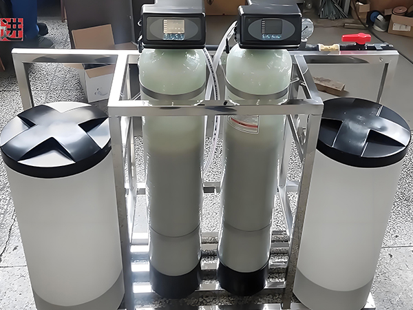 探秘全自動軟水器:工業(yè)用水的智慧之選 探秘全自動軟水器:工業(yè)用水的智慧之選