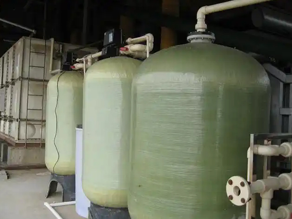 全自動(dòng)鈉離子交換器:工業(yè)硬水軟化的智能破局方案 全自動(dòng)鈉離子交換器:工業(yè)硬水軟化的智能破局方案