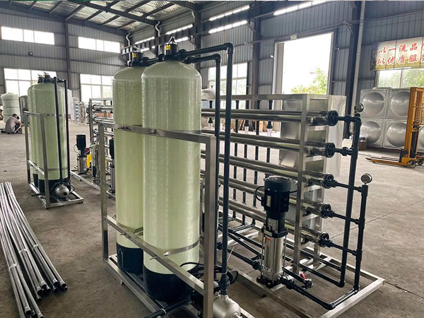 純水制備設(shè)備:為工業(yè)生產(chǎn)筑牢水質(zhì)根基 純水制備設(shè)備:為工業(yè)生產(chǎn)筑牢水質(zhì)根基
