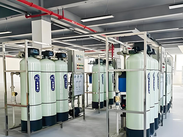 反滲透純水處理設備哪家專業?看這幾點就夠了 反滲透純水處理設備哪家專業?看這幾點就夠了