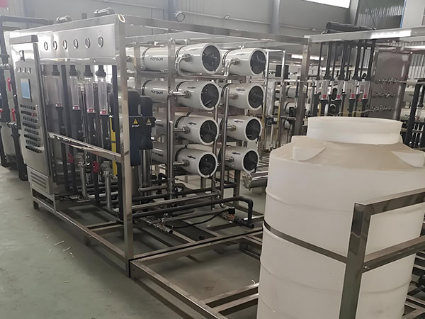 反滲透純水處理設備哪家專業?工業場景的選擇要點 反滲透純水處理設備哪家專業?工業場景的選擇要點